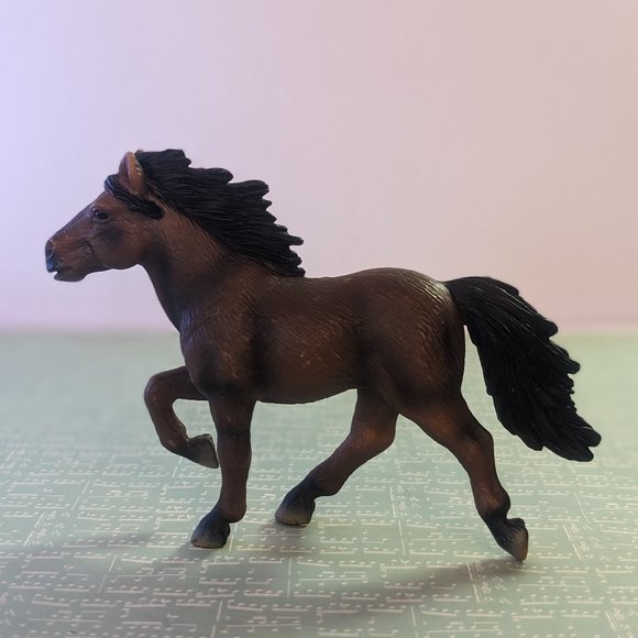Schleich Icelandic horse - Retired, 2002 - Picture 2 of 6